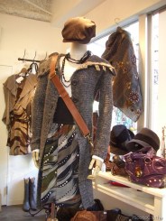 バックとカットソー 004